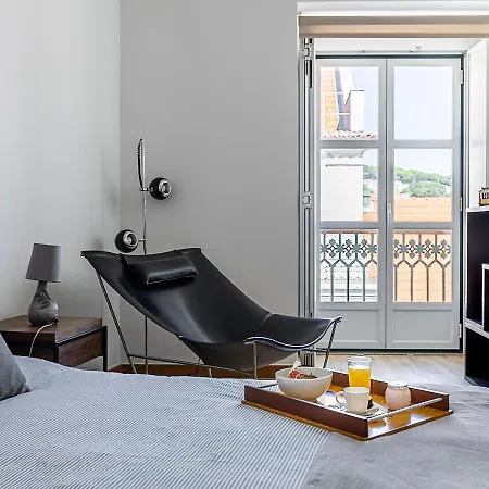 Chiado With View To The Castle Apartment *