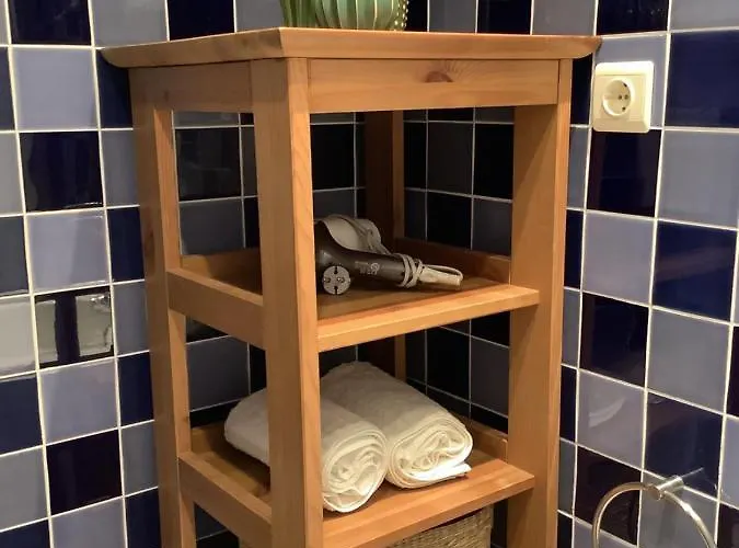 Chiado With View To The Castle Apartmán