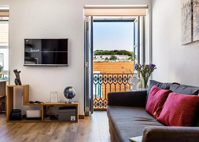 Chiado With View To The Castle * Lisboa