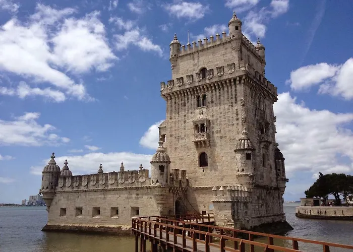 Chiado With View To The Castle * Lisboa