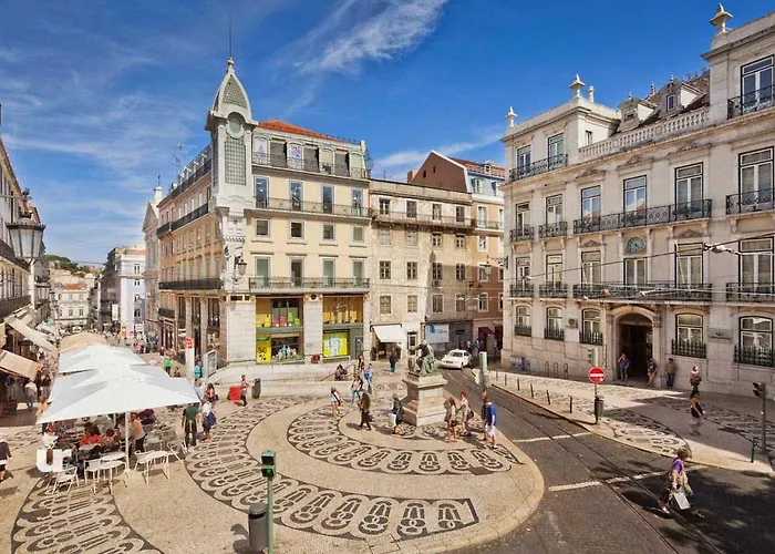 Chiado With View To The Castle Apartmán *